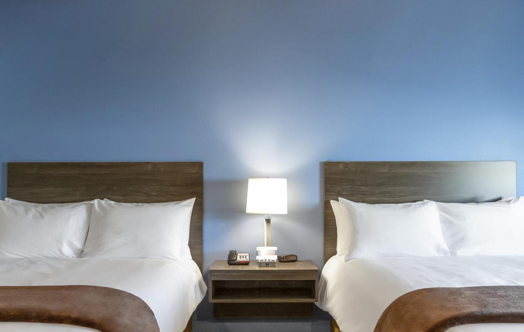 My Place Hotel-Wenatchee, Wa Экстерьер фото