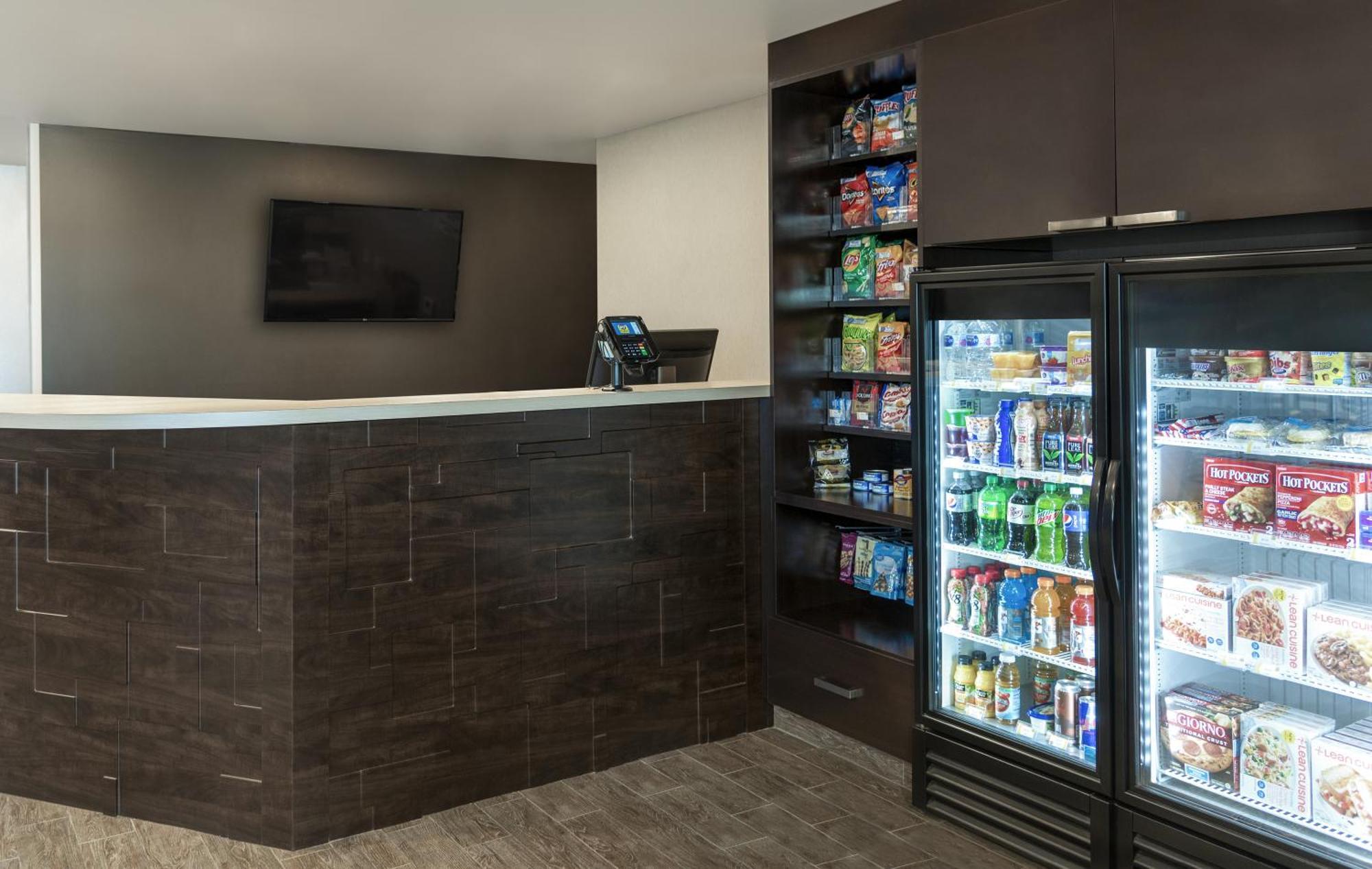 My Place Hotel-Wenatchee, Wa Экстерьер фото